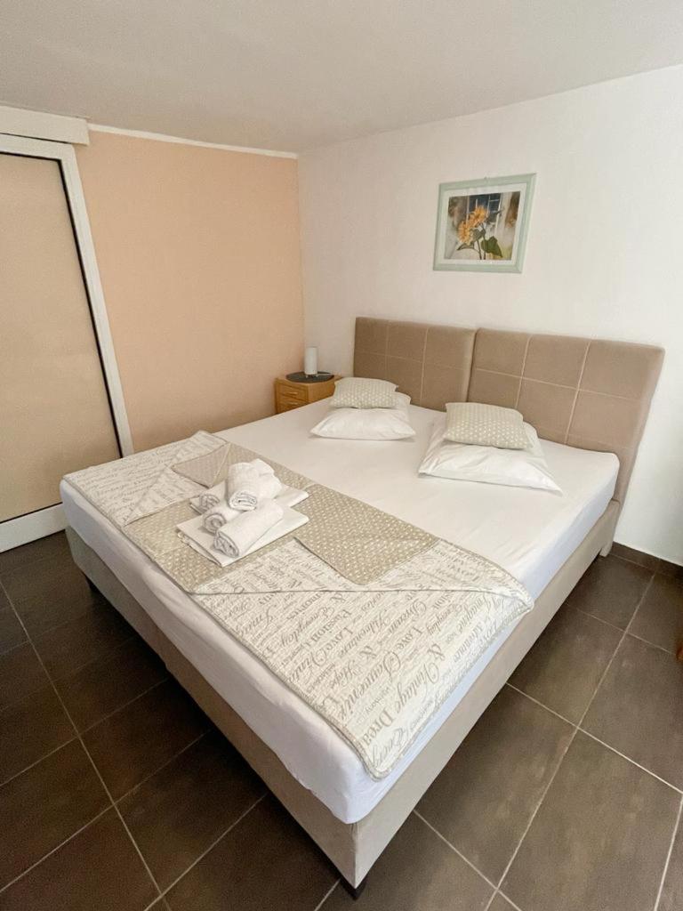 Sea Heaven Apartment Rovinj Exterior photo