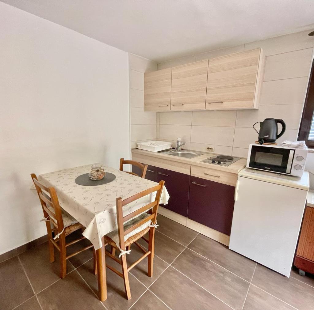 Sea Heaven Apartment Rovinj Exterior photo