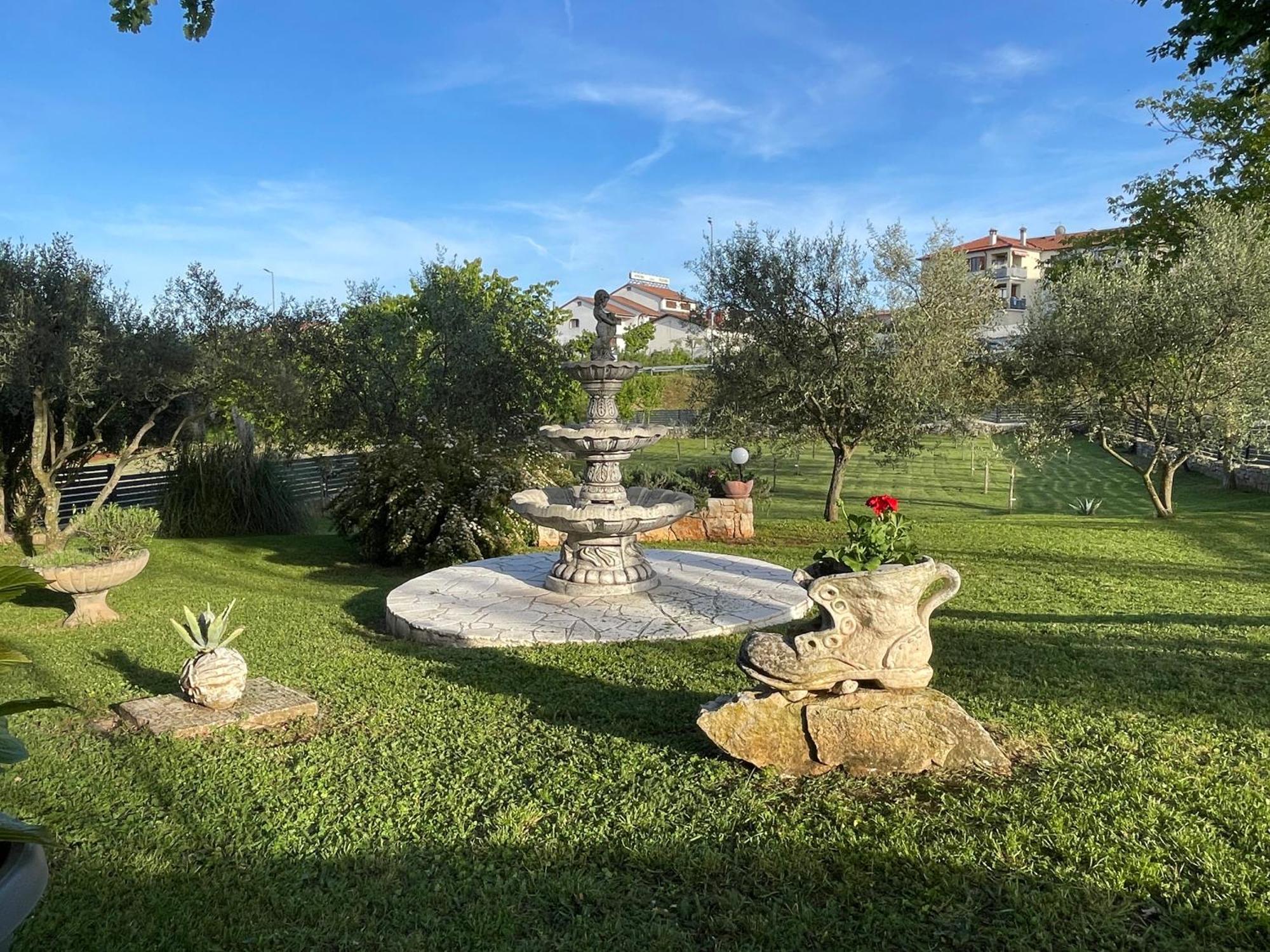 Sea Heaven Apartment Rovinj Exterior photo